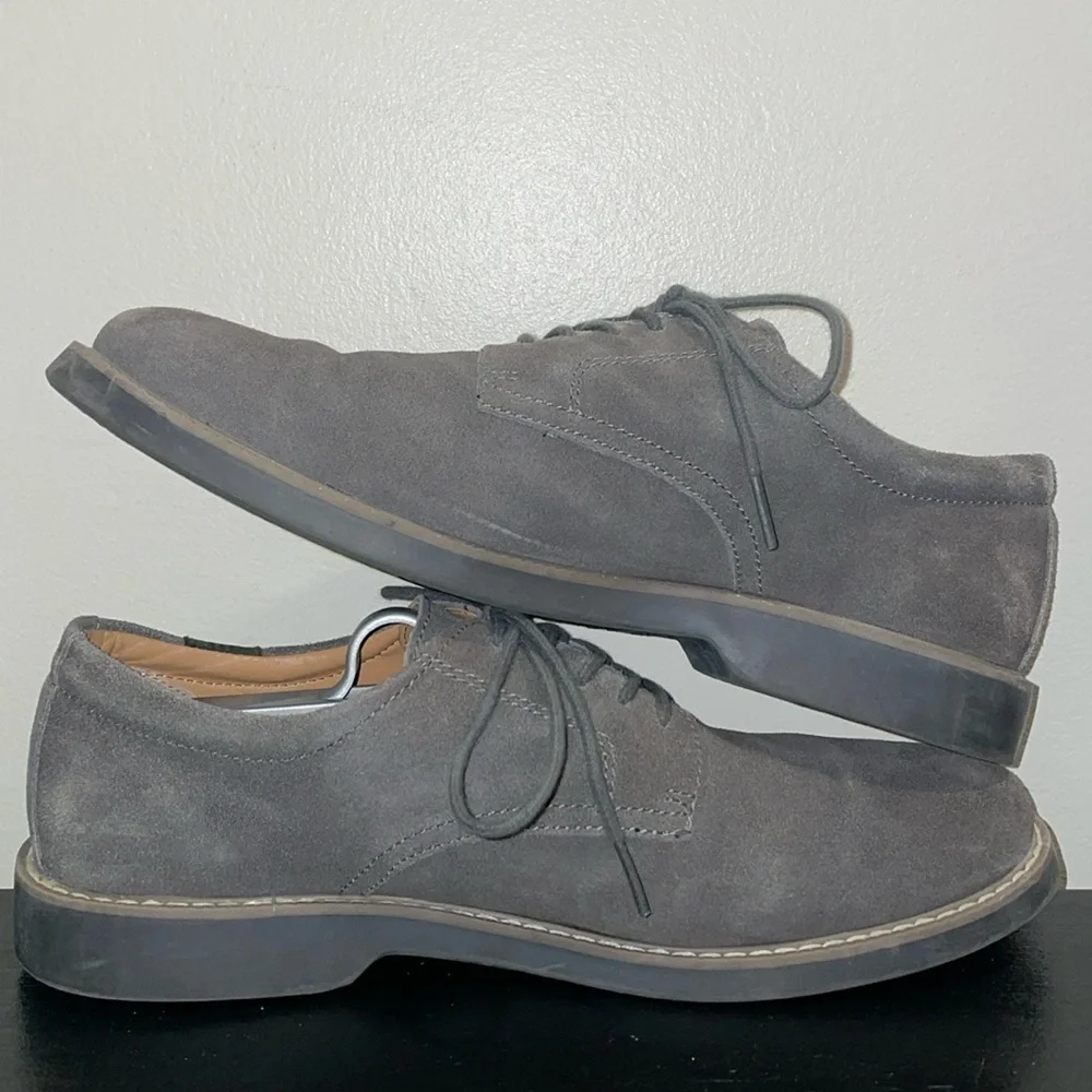 Anthropologie G.H. Bass Pasadena Suede Nubuck Lace Up Loafers.‎  Size 8.5 Wide.